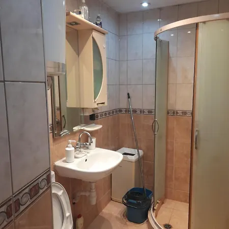 Dayana Guest house